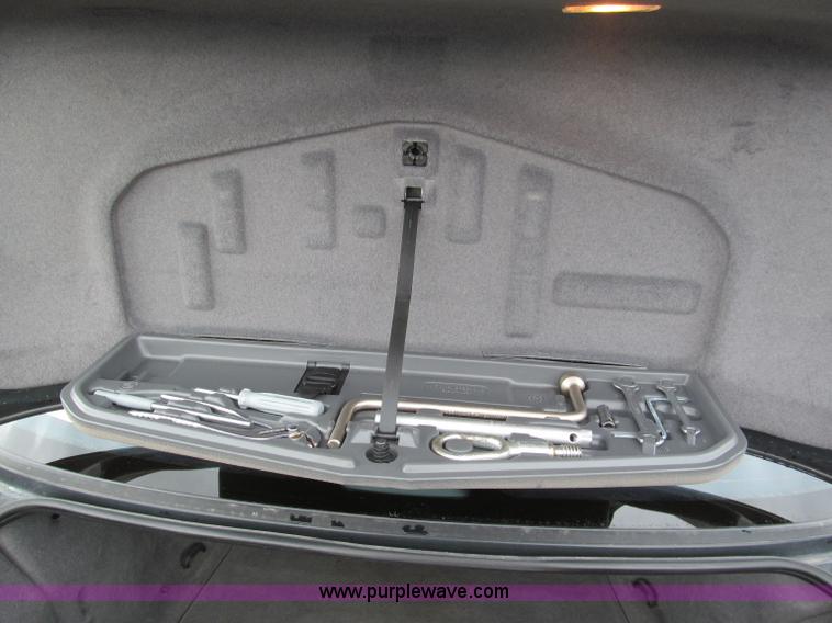 image for item E2015 1995 BMW 740i