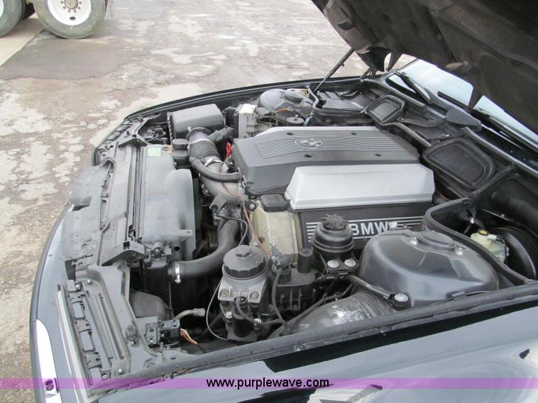 image for item E2015 1995 BMW 740i