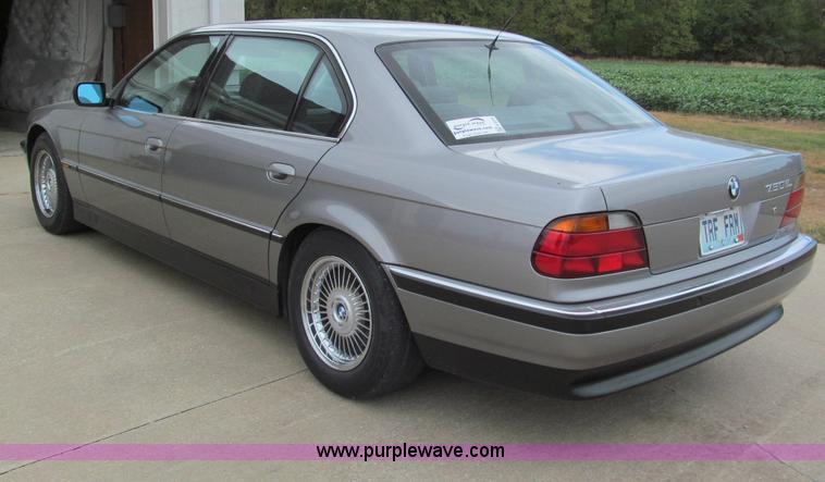 image for item E2016 1996 BMW 750iL