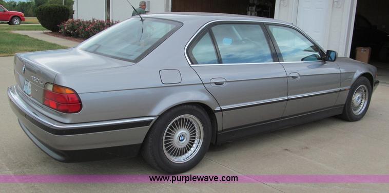 image for item E2016 1996 BMW 750iL