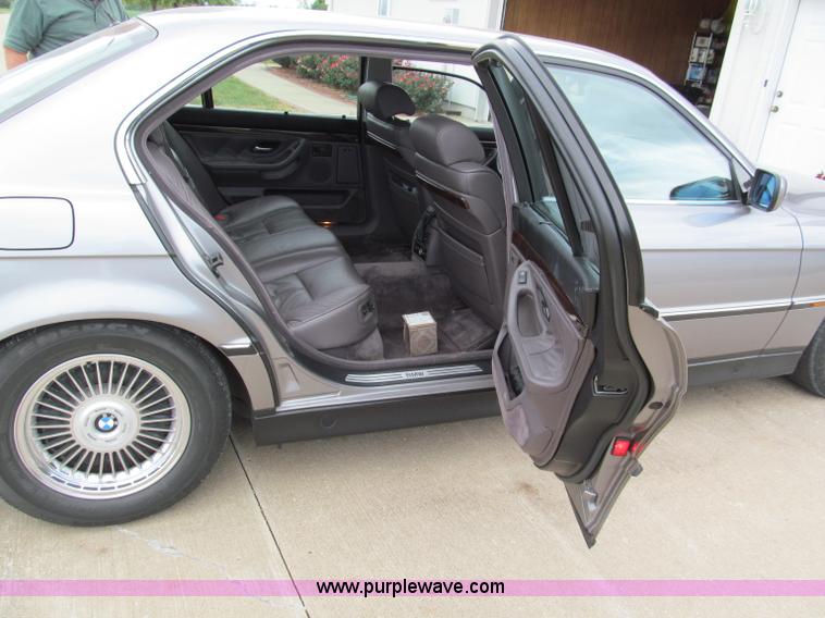 image for item E2016 1996 BMW 750iL