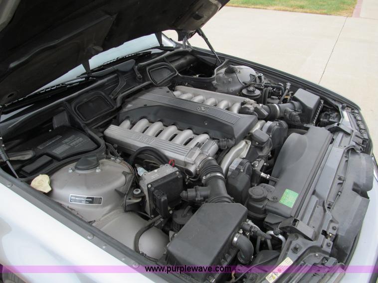 image for item E2016 1996 BMW 750iL