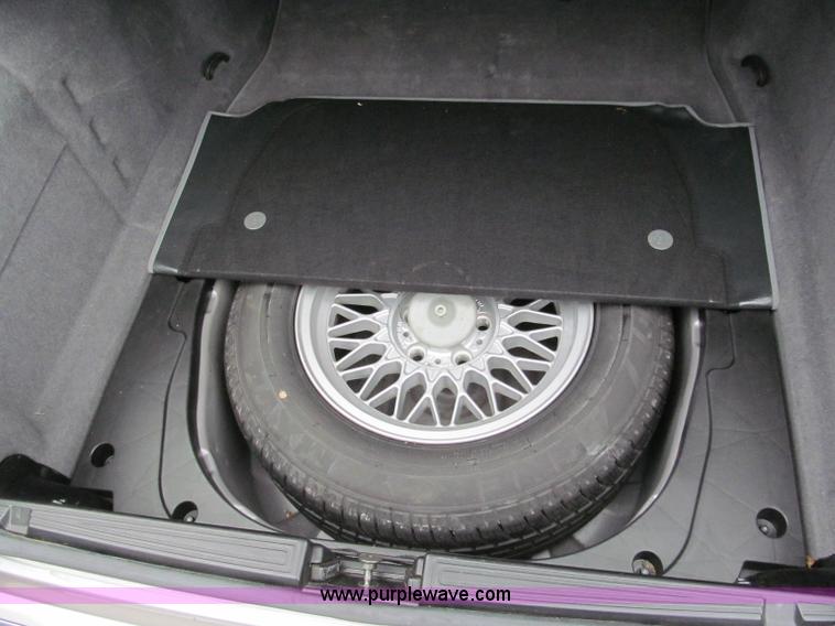 image for item E2016 1996 BMW 750iL