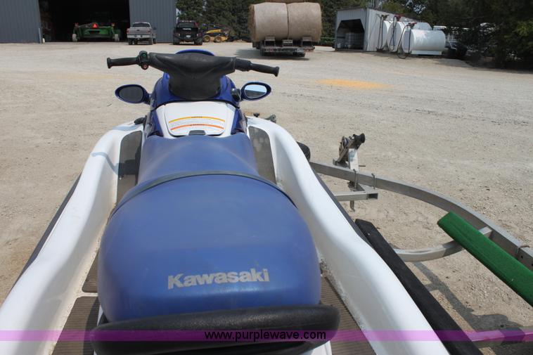 image for item G4614 2003 Kawasaki STX900 jet ski