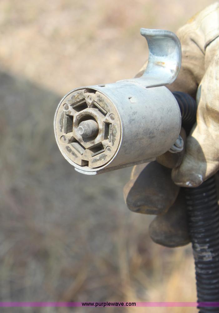 image for item G4679 1991 GMC Sierra pickup bed trailer