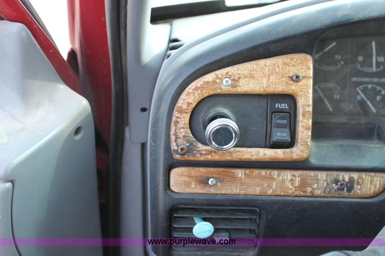 image for item G4684 1994 Ford F350 XL Crew Cab pickup truck