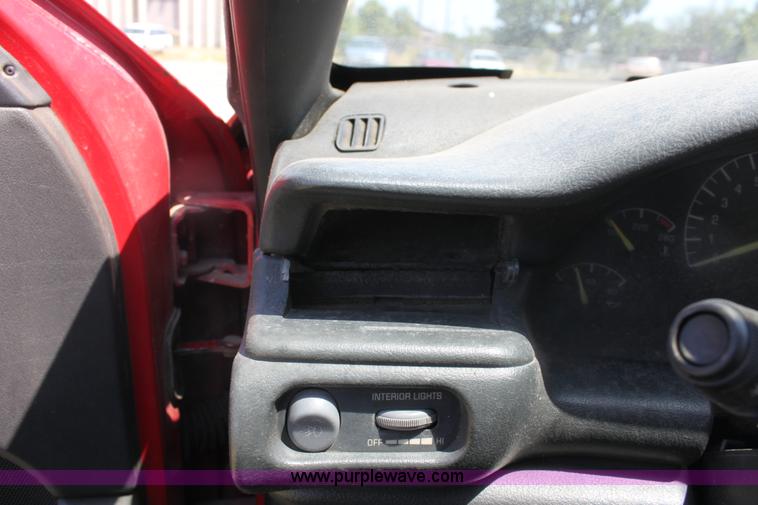 image for item G4564 1995 Pontiac Grand Am GT