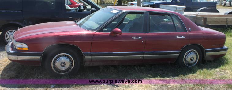 image for item G4565 1993 Buick Park Avenue