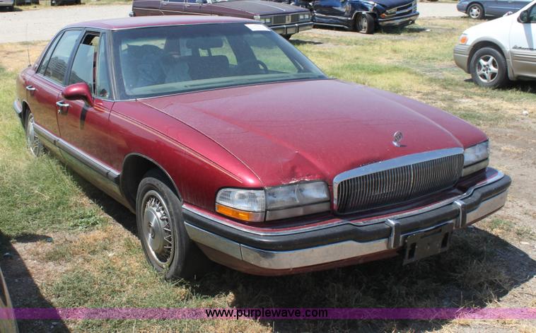 image for item G4565 1993 Buick Park Avenue