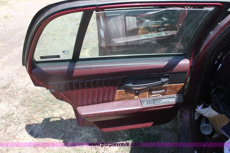 image for item G4565 1993 Buick Park Avenue