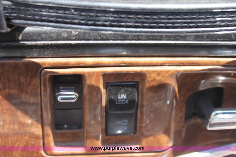 image for item G4565 1993 Buick Park Avenue