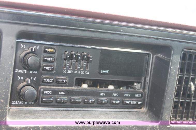 image for item G4565 1993 Buick Park Avenue