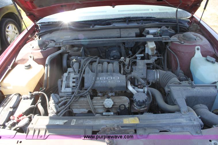 image for item G4565 1993 Buick Park Avenue