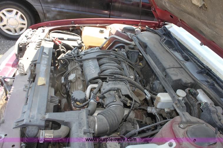 image for item G4565 1993 Buick Park Avenue