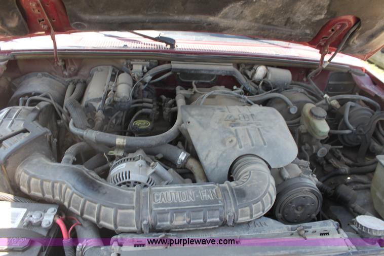 image for item G4567 1991 Ford Explorer XLT SUV