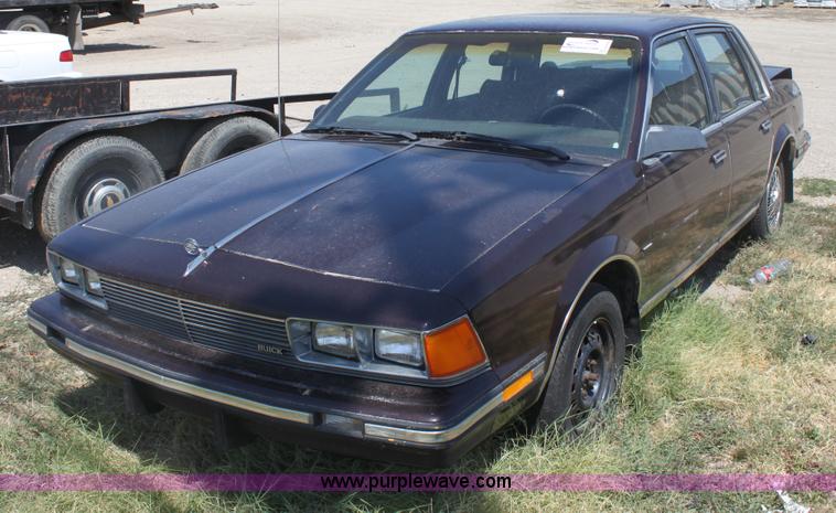 image for item G4568 1986 Buick Century Limited