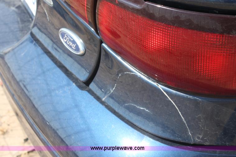 image for item G4588 2001 Ford Escort ZX2