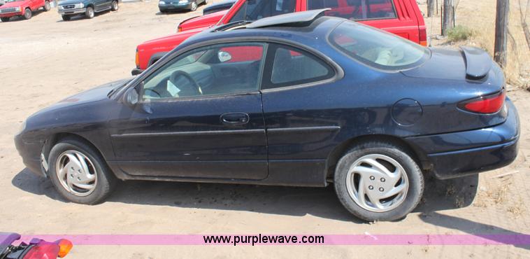 image for item G4588 2001 Ford Escort ZX2