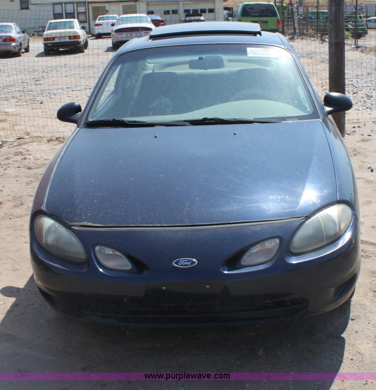 image for item G4588 2001 Ford Escort ZX2
