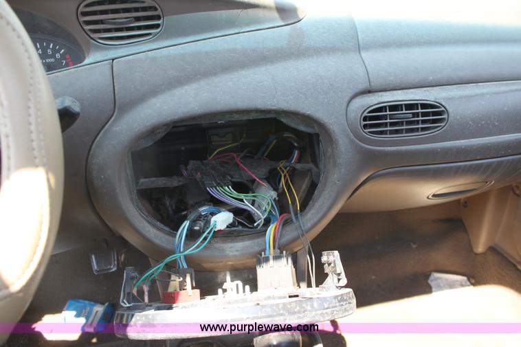 image for item G4588 2001 Ford Escort ZX2