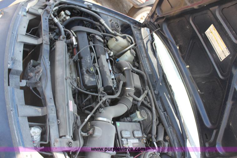 image for item G4588 2001 Ford Escort ZX2