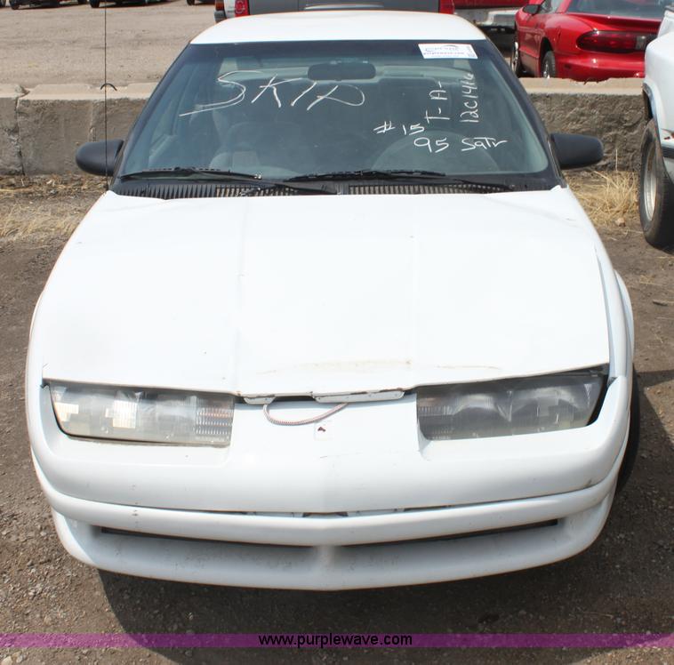 image for item G4589 1995 Saturn SL2