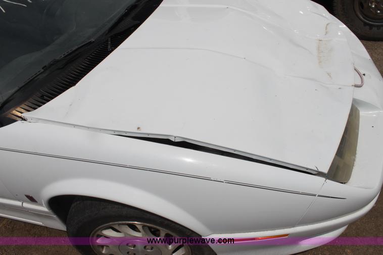 image for item G4589 1995 Saturn SL2