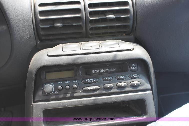 image for item G4589 1995 Saturn SL2