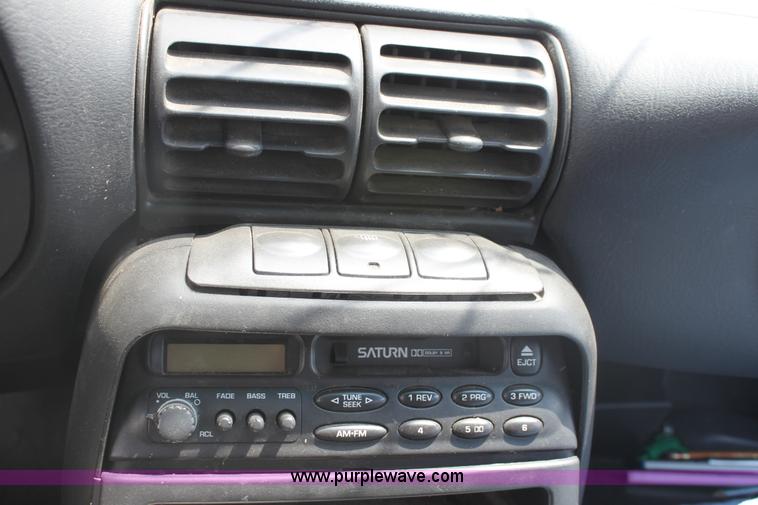 image for item G4589 1995 Saturn SL2