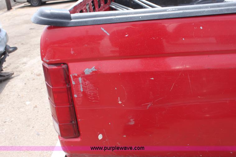 image for item G4591 1992 Ford F250 Custom pickup truck