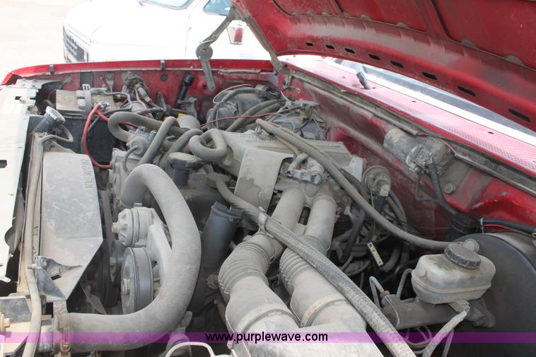 image for item G4591 1992 Ford F250 Custom pickup truck