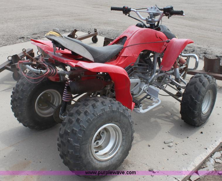 image for item G4596 2006 Hi-Bird ATV