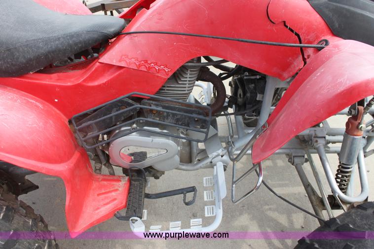 image for item G4596 2006 Hi-Bird ATV