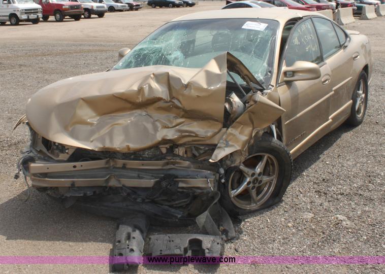 image for item G4598 1999 Pontiac Grand Prix GT