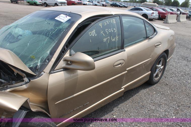 image for item G4598 1999 Pontiac Grand Prix GT