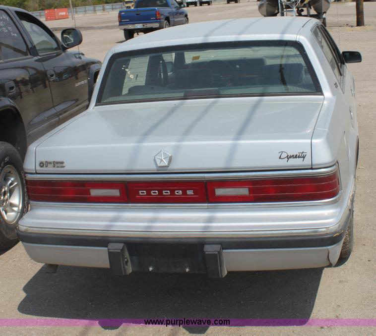 image for item G4601 1989 Dodge Dynasty