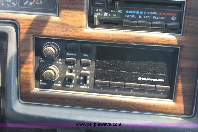 image for item G4601 1989 Dodge Dynasty