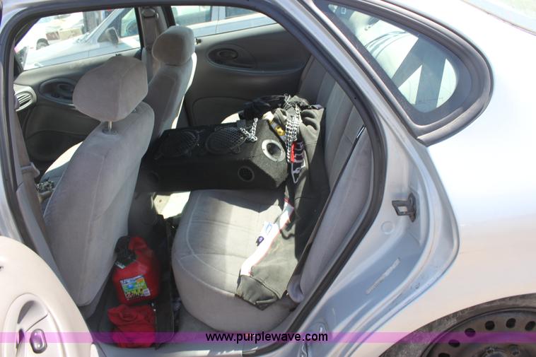 image for item G4604 1998 Ford Taurus LX