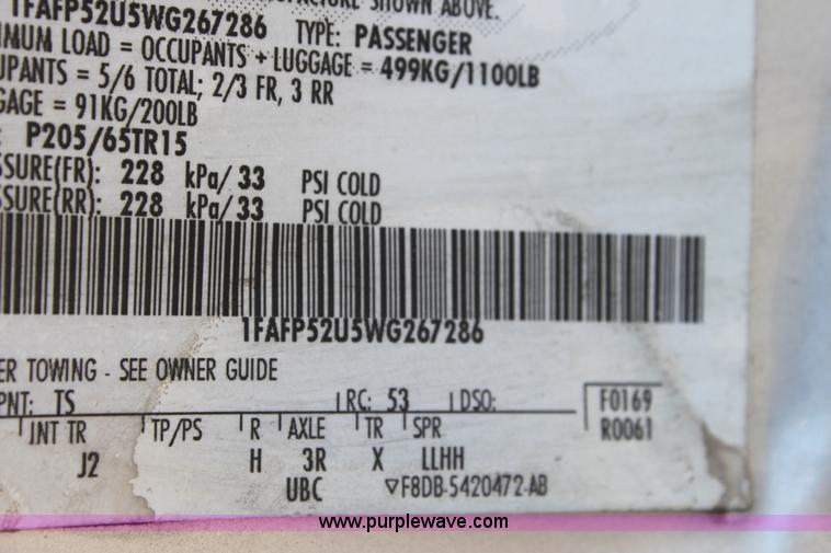 image for item G4604 1998 Ford Taurus LX