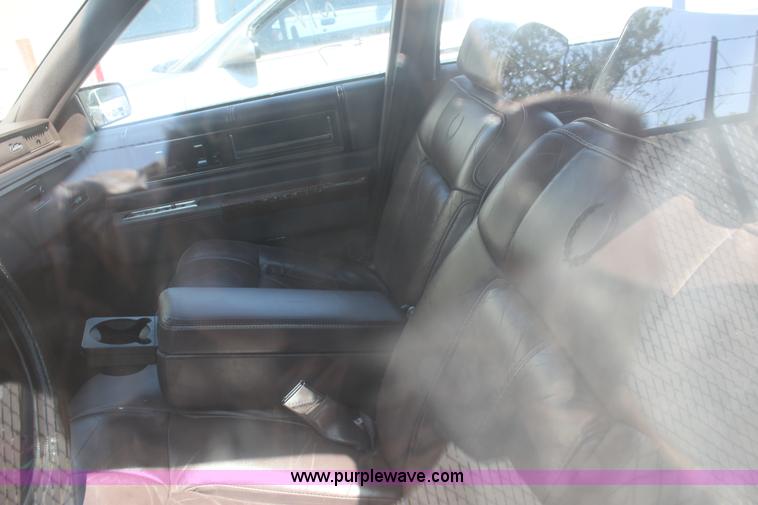 image for item G4605 1989 Cadillac Deville