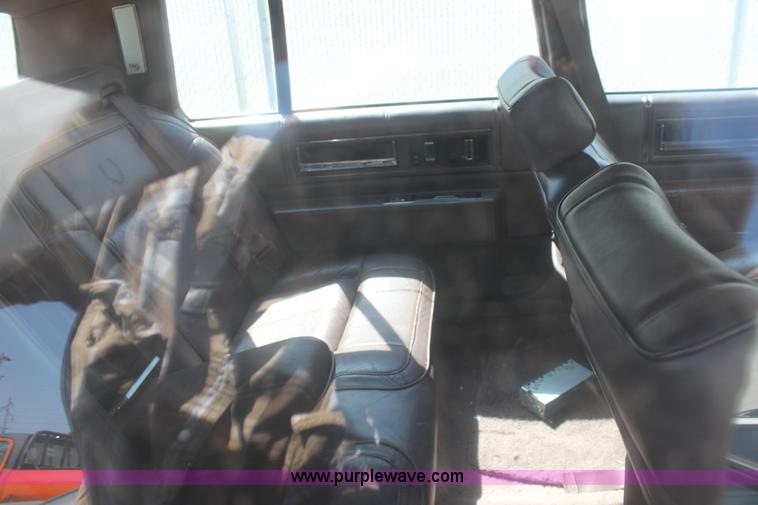 image for item G4605 1989 Cadillac Deville