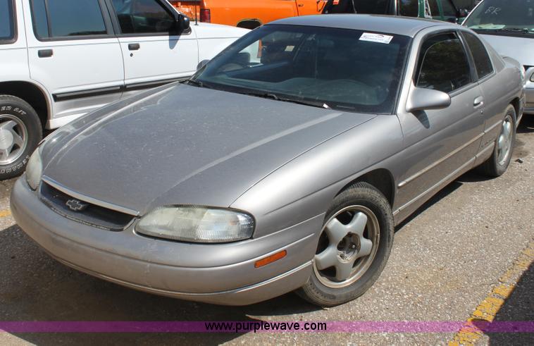 image for item G4606 1997 Chevrolet Monte Carlo LS