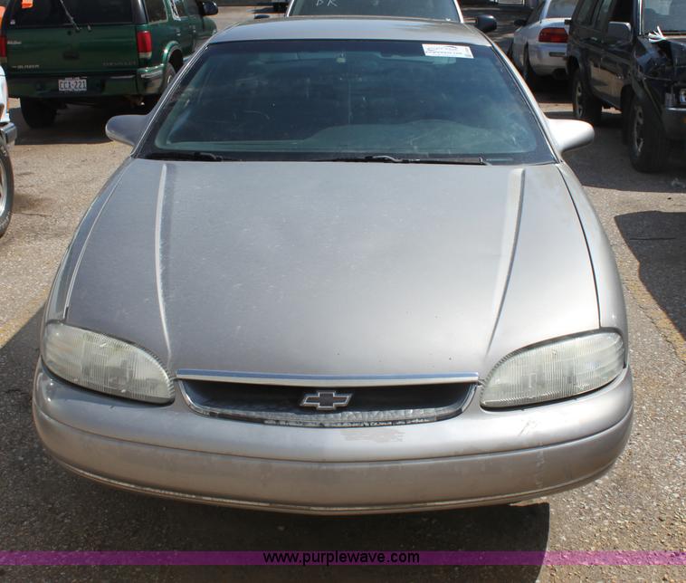 image for item G4606 1997 Chevrolet Monte Carlo LS