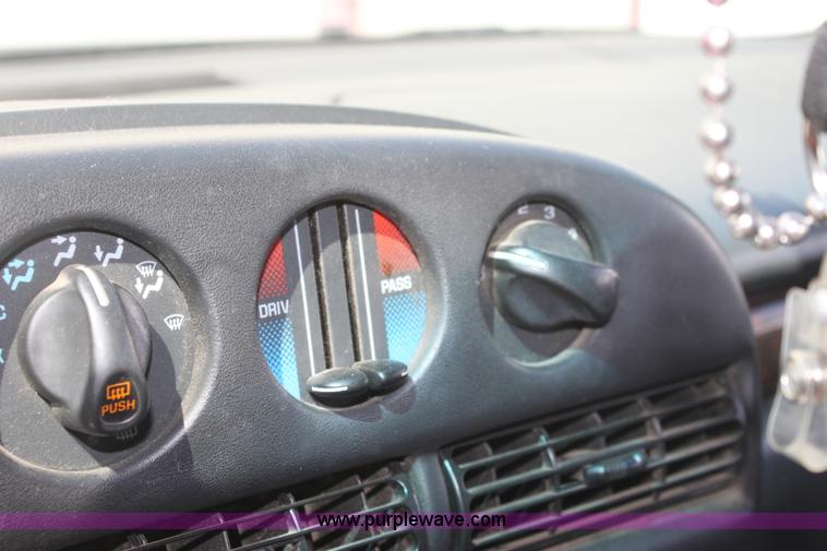 image for item G4606 1997 Chevrolet Monte Carlo LS