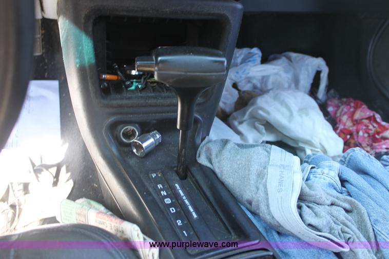 image for item G4606 1997 Chevrolet Monte Carlo LS