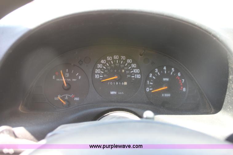 image for item G4606 1997 Chevrolet Monte Carlo LS