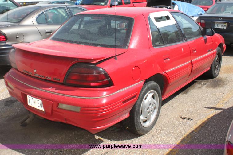 image for item G4607 1995 Pontiac Grand Am SE