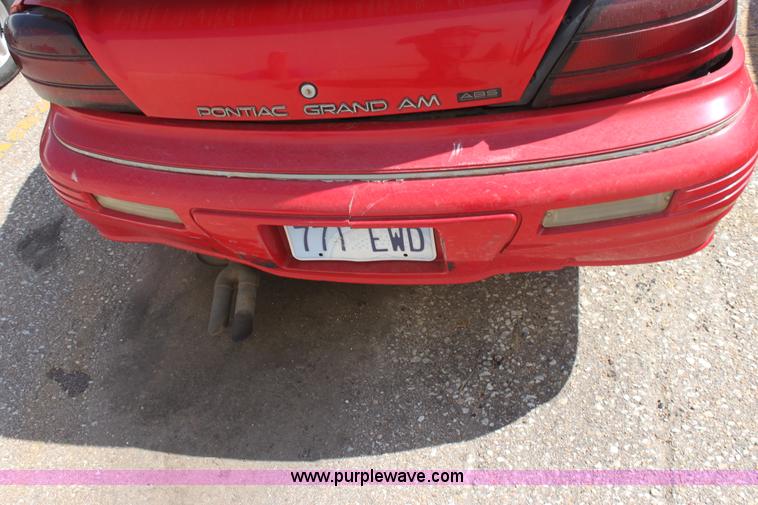 image for item G4607 1995 Pontiac Grand Am SE