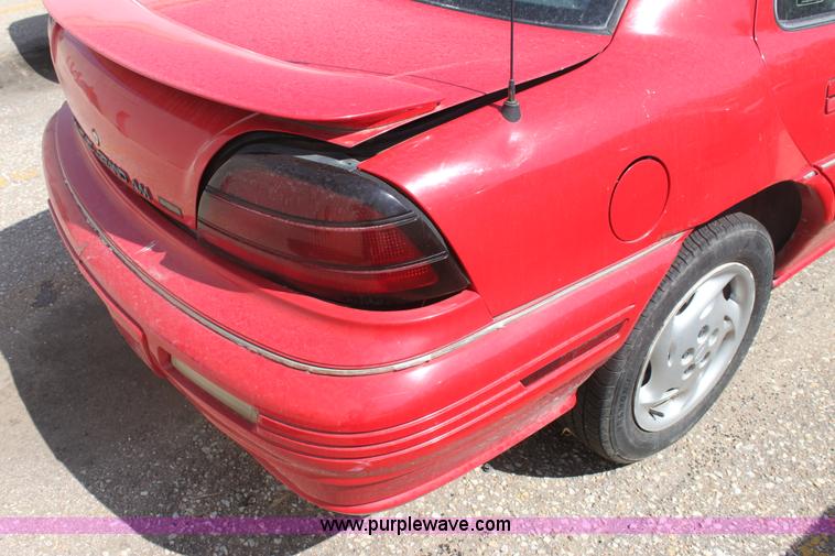 image for item G4607 1995 Pontiac Grand Am SE