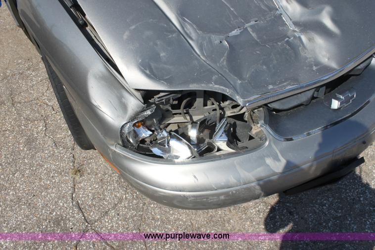 image for item G4608 1998 Chevrolet Monte Carlo LS